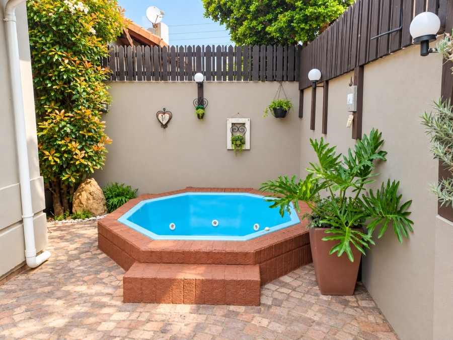 To Let 2 Bedroom Property for Rent in Craigavon Gauteng