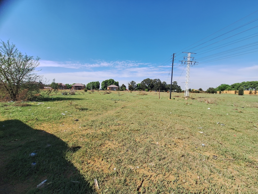 0 Bedroom Property for Sale in West Village Gauteng