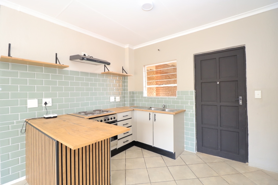 2 Bedroom Property for Sale in Honeypark Gauteng