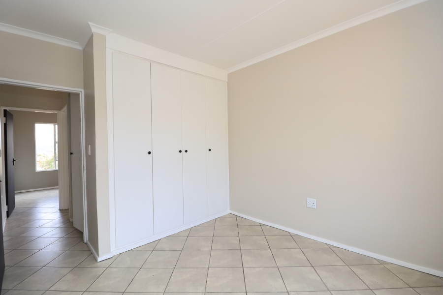 2 Bedroom Property for Sale in Honeypark Gauteng