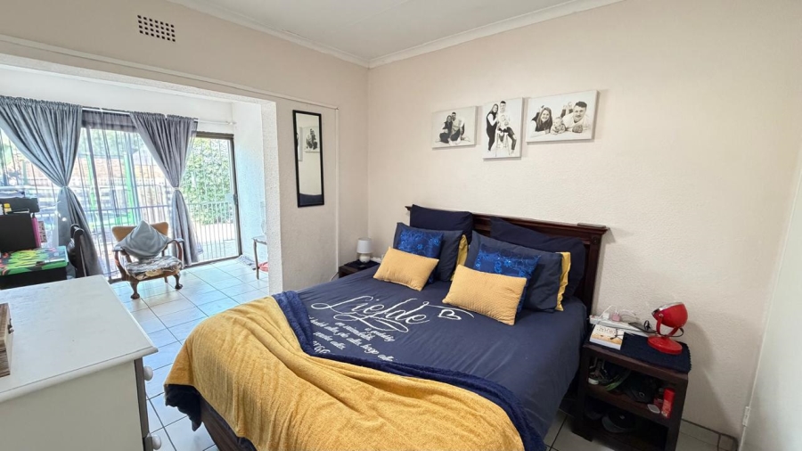 3 Bedroom Property for Sale in Brackenhurst Gauteng