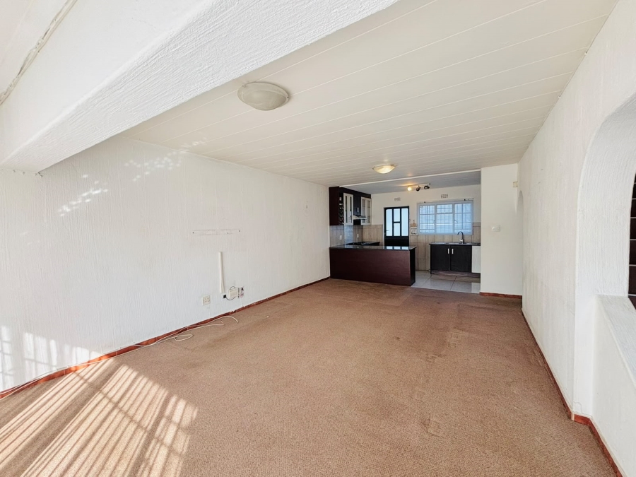 To Let 2 Bedroom Property for Rent in Florida Gauteng