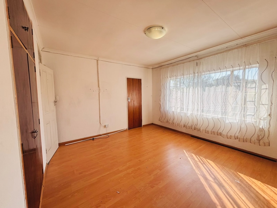 To Let 2 Bedroom Property for Rent in Florida Gauteng