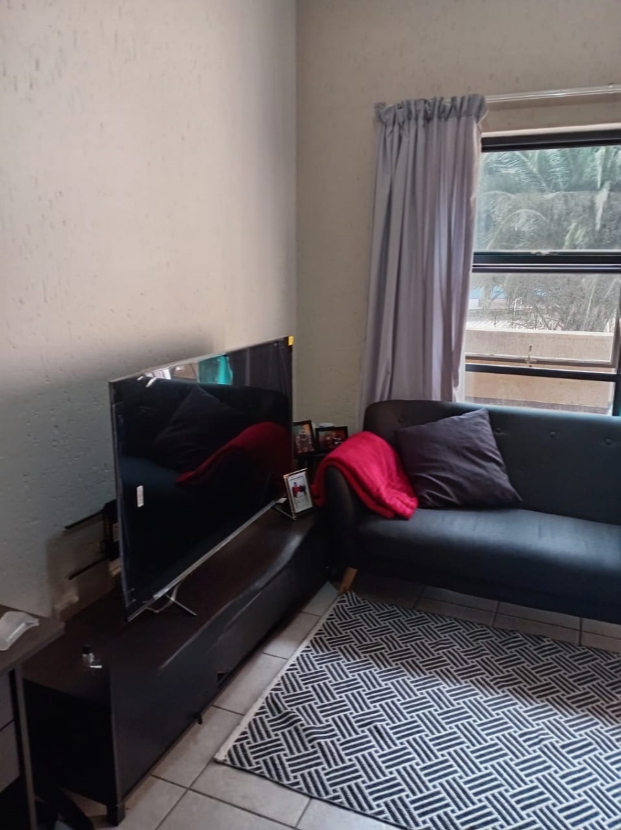 1 Bedroom Property for Sale in Ferndale Gauteng