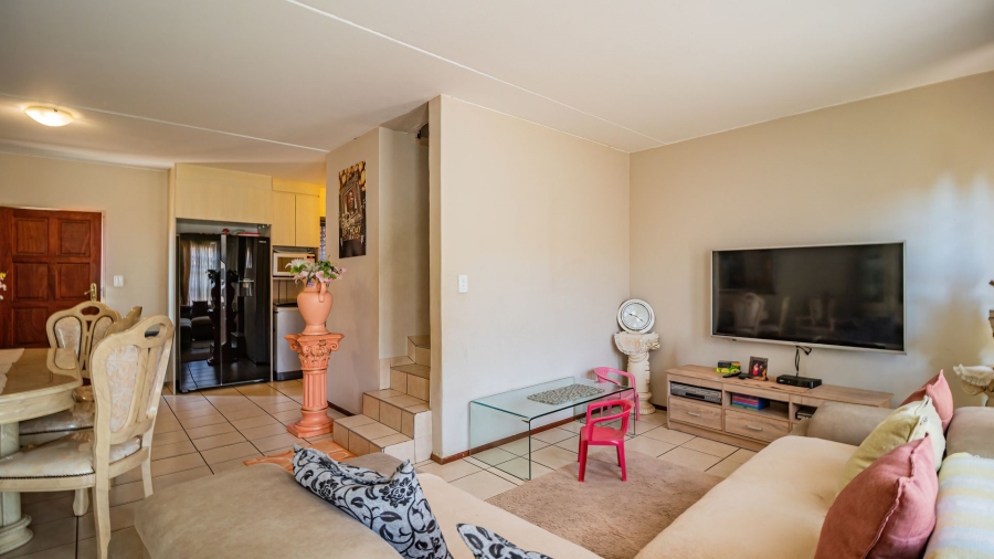 3 Bedroom Property for Sale in Theresa Park Gauteng
