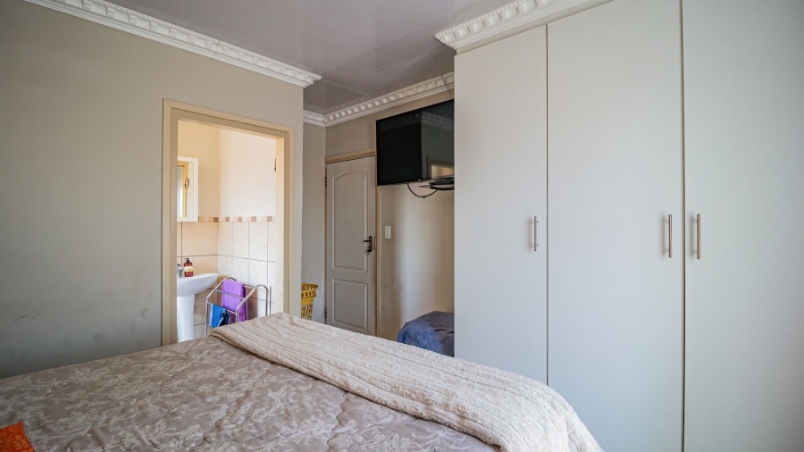 3 Bedroom Property for Sale in Theresa Park Gauteng