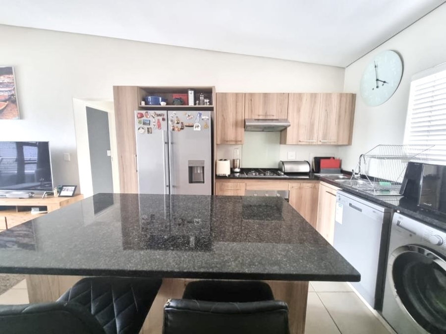 To Let 2 Bedroom Property for Rent in Edenburg Gauteng