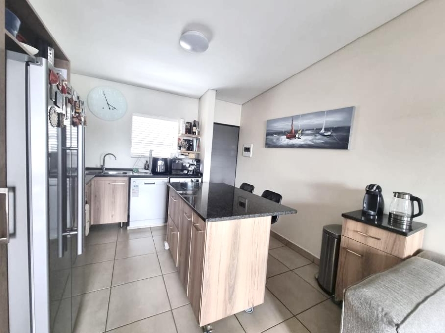 To Let 2 Bedroom Property for Rent in Edenburg Gauteng