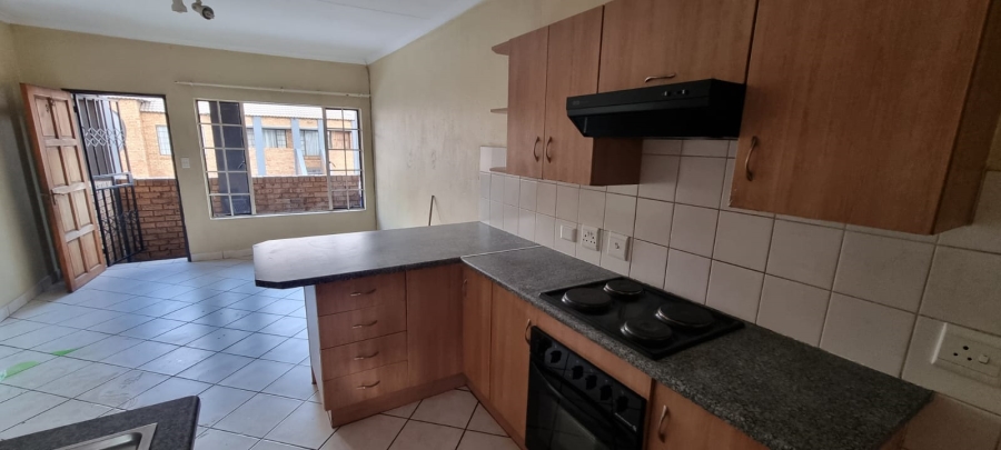 2 Bedroom Property for Sale in Elspark Gauteng