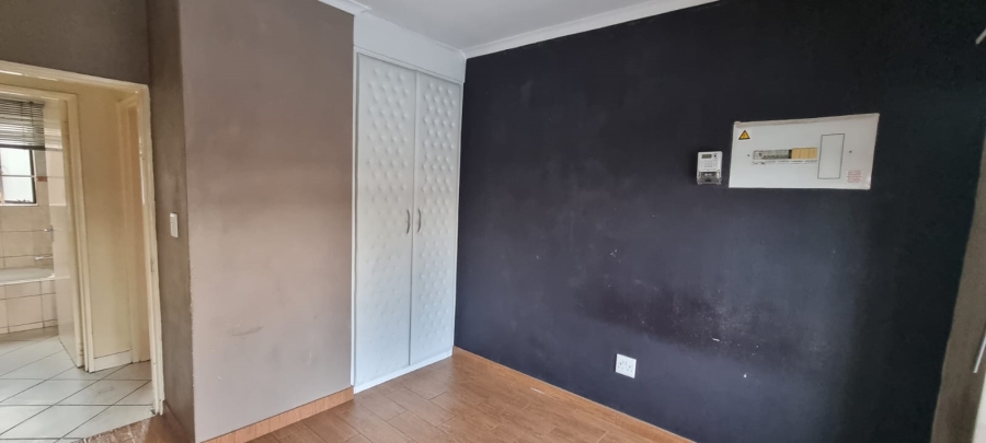 2 Bedroom Property for Sale in Elspark Gauteng