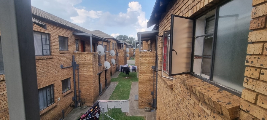 2 Bedroom Property for Sale in Elspark Gauteng