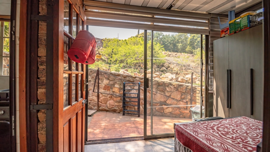 2 Bedroom Property for Sale in Ridgeway Gauteng