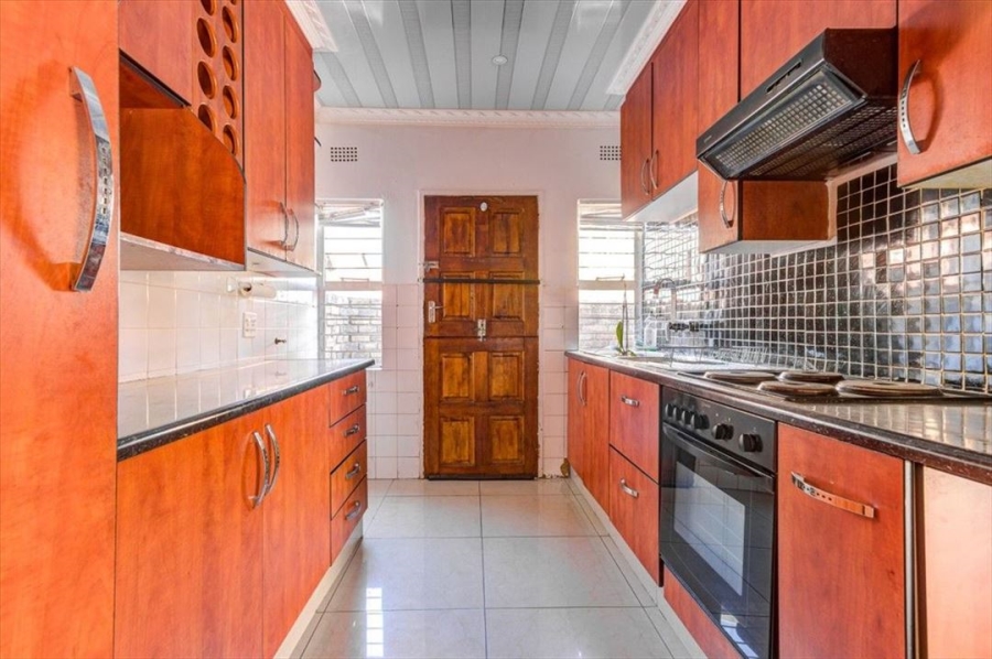 3 Bedroom Property for Sale in Birchleigh North Gauteng
