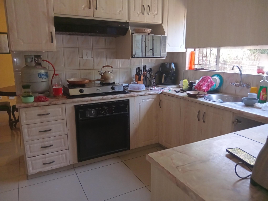 4 Bedroom Property for Sale in Birch Acres Gauteng