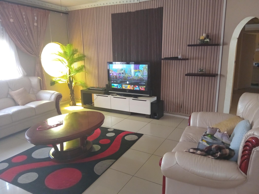 4 Bedroom Property for Sale in Birch Acres Gauteng
