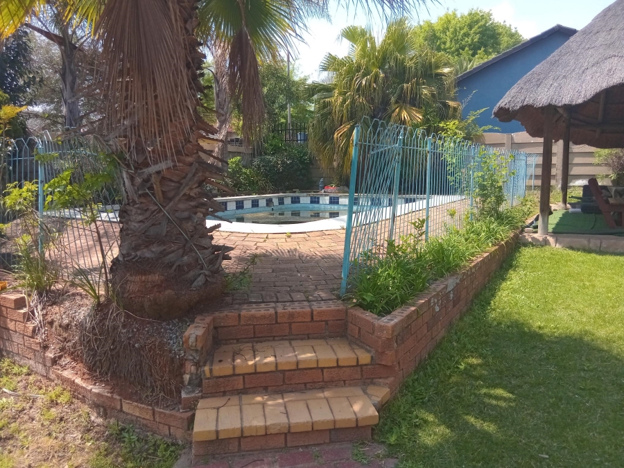 4 Bedroom Property for Sale in Birch Acres Gauteng