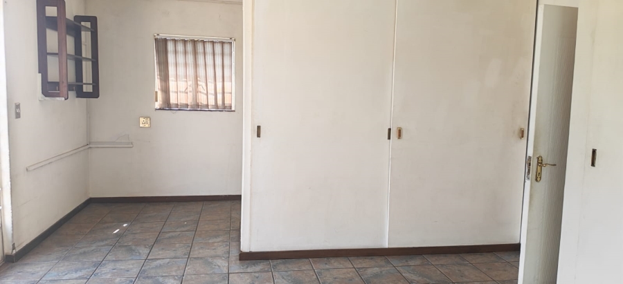 To Let 1 Bedroom Property for Rent in Atlasville Gauteng