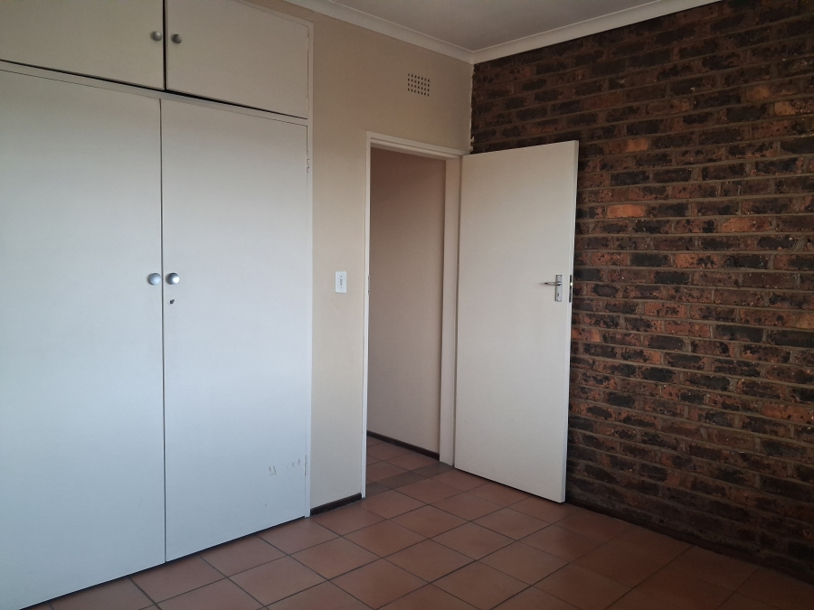 2 Bedroom Property for Sale in Eastleigh Gauteng