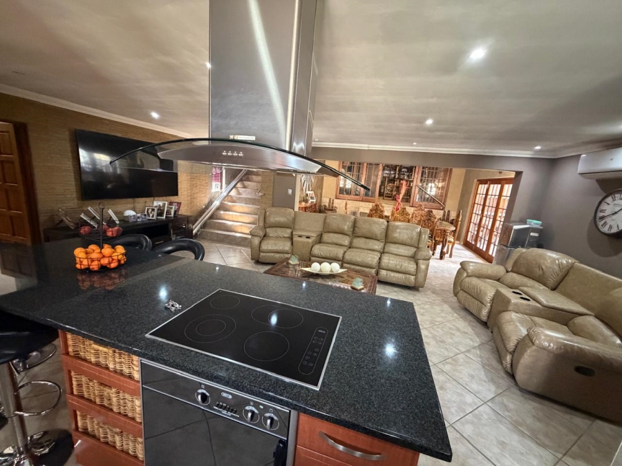 4 Bedroom Property for Sale in Sunward Park Gauteng
