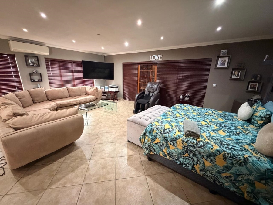 4 Bedroom Property for Sale in Sunward Park Gauteng