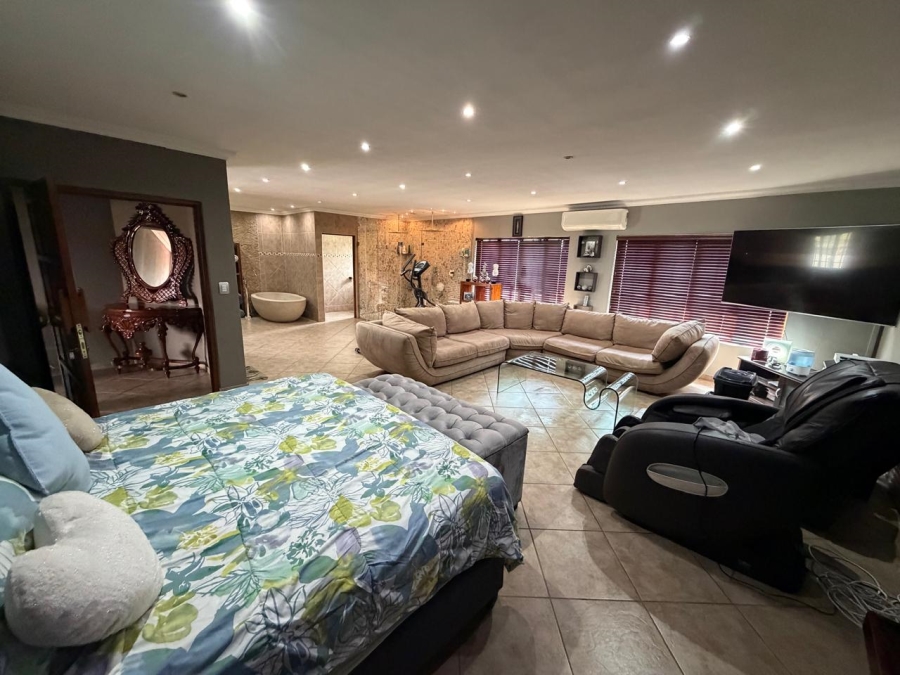 4 Bedroom Property for Sale in Sunward Park Gauteng