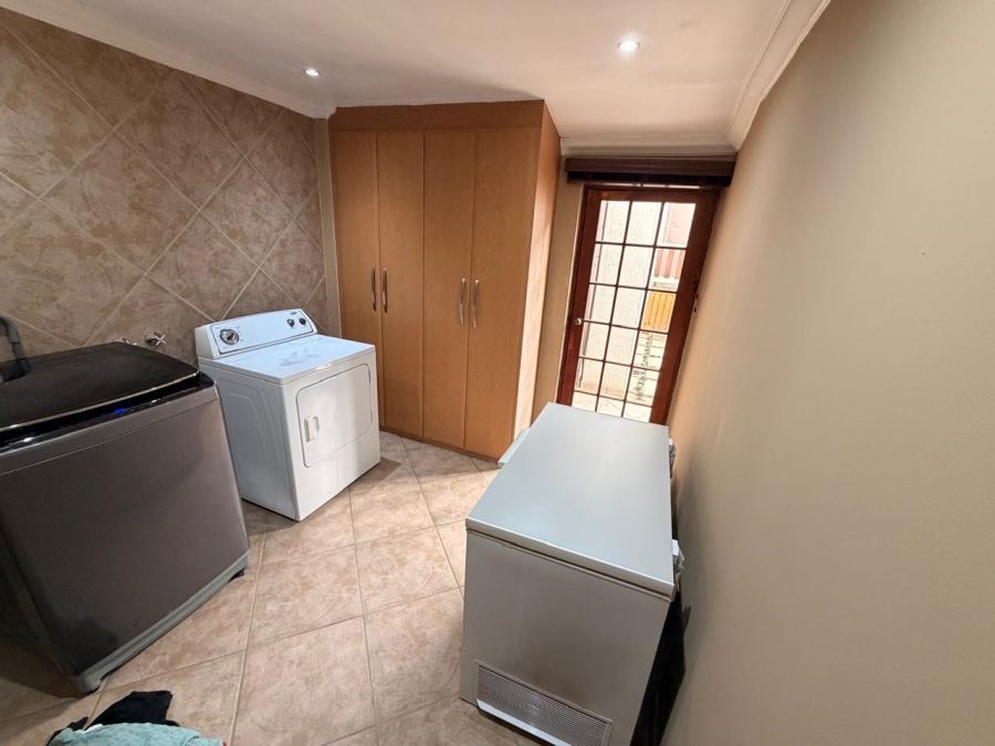 4 Bedroom Property for Sale in Sunward Park Gauteng