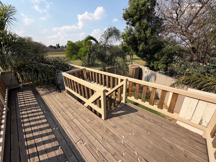 4 Bedroom Property for Sale in Sunward Park Gauteng