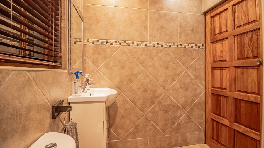 4 Bedroom Property for Sale in Sunward Park Gauteng