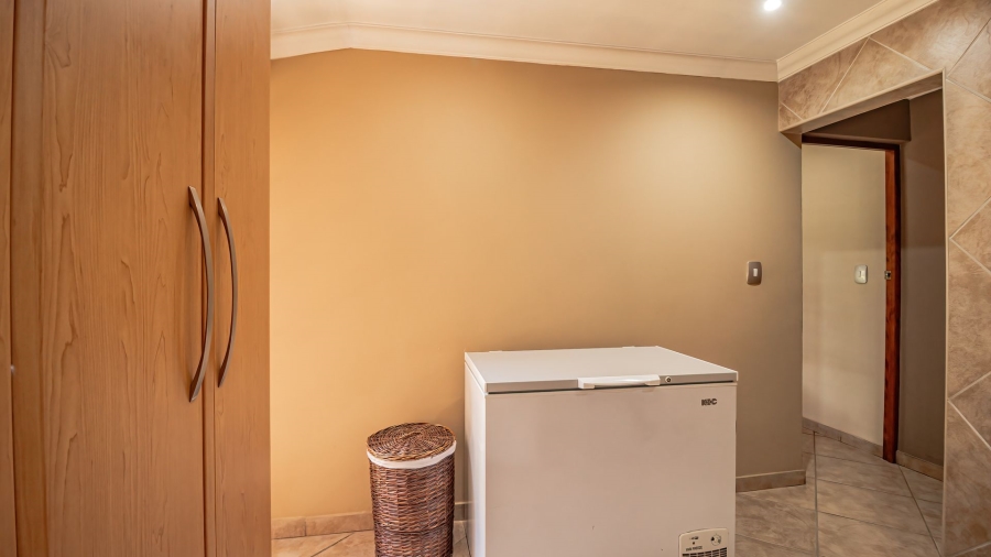 4 Bedroom Property for Sale in Sunward Park Gauteng
