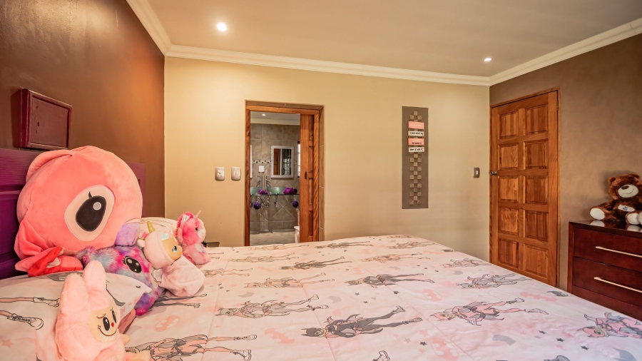 4 Bedroom Property for Sale in Sunward Park Gauteng