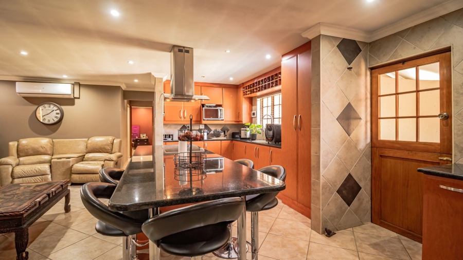 4 Bedroom Property for Sale in Sunward Park Gauteng