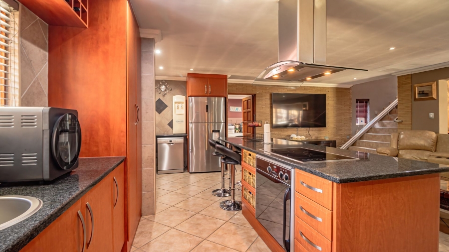 4 Bedroom Property for Sale in Sunward Park Gauteng