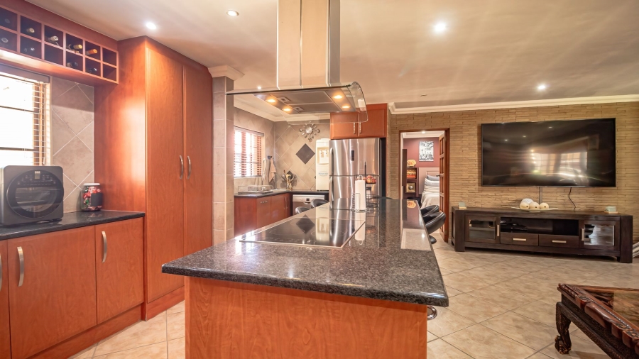 4 Bedroom Property for Sale in Sunward Park Gauteng
