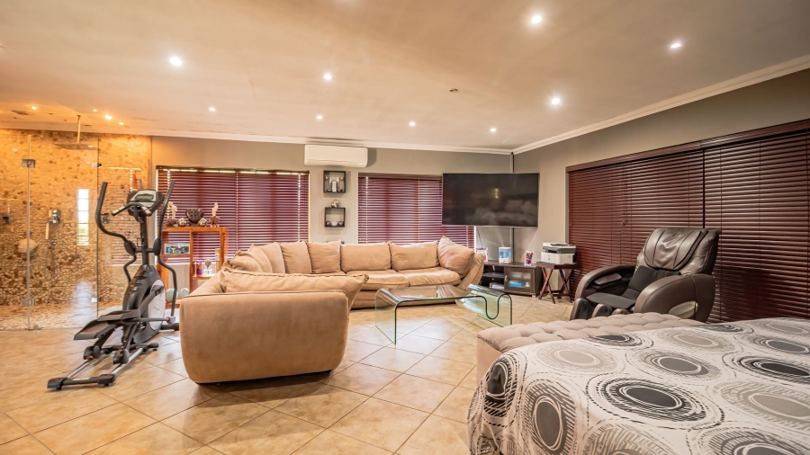 4 Bedroom Property for Sale in Sunward Park Gauteng