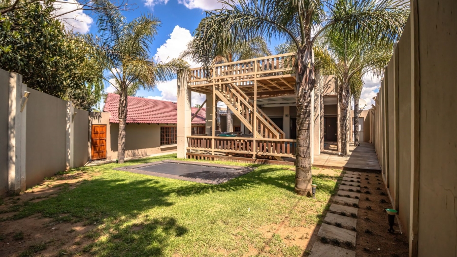 4 Bedroom Property for Sale in Sunward Park Gauteng