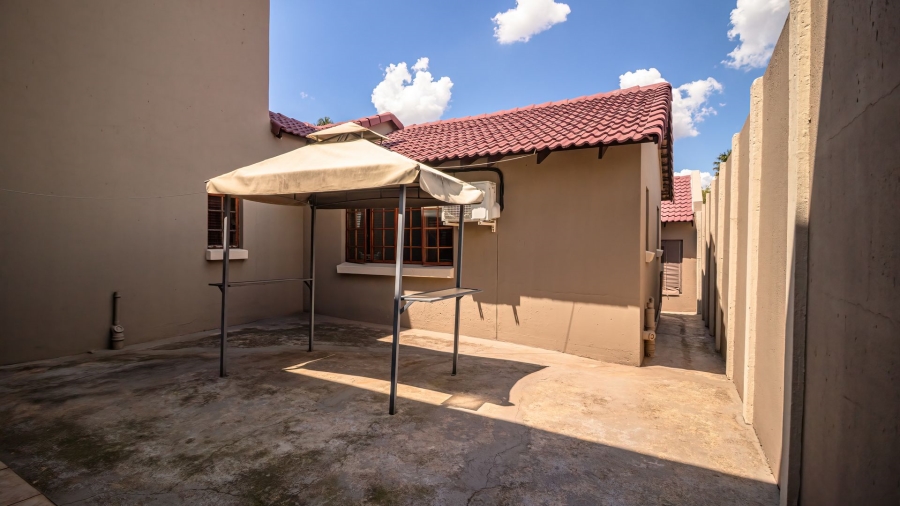 4 Bedroom Property for Sale in Sunward Park Gauteng