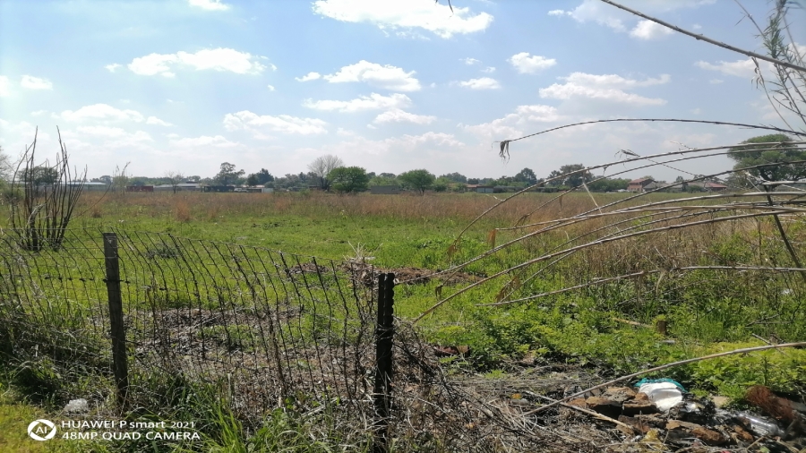 0 Bedroom Property for Sale in Roods Gardens Gauteng