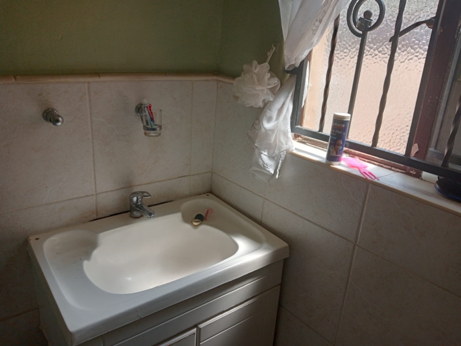 5 Bedroom Property for Sale in Northmead Gauteng