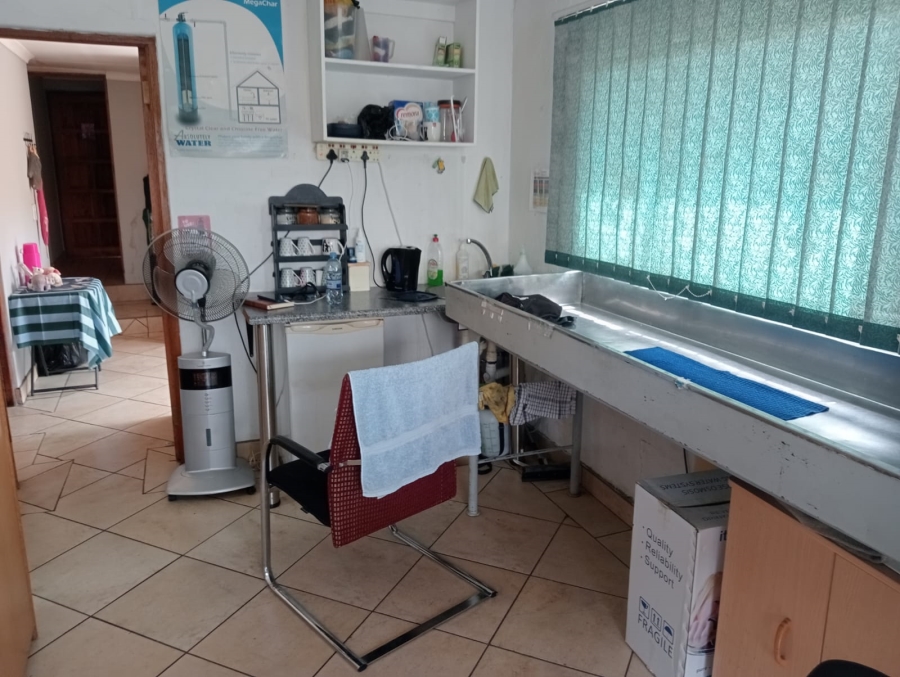 5 Bedroom Property for Sale in Northmead Gauteng