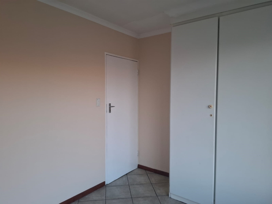 2 Bedroom Property for Sale in Newlands Gauteng