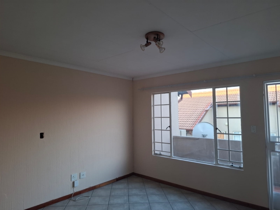 2 Bedroom Property for Sale in Newlands Gauteng