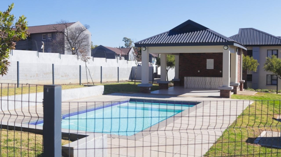 2 Bedroom Property for Sale in Alan Manor Gauteng