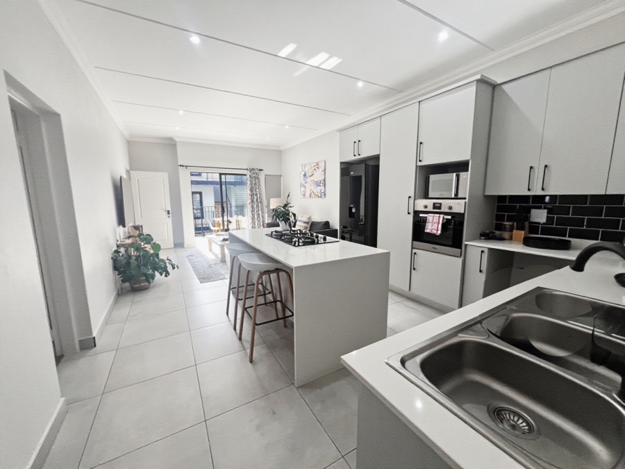 2 Bedroom Property for Sale in Bryanston Gauteng