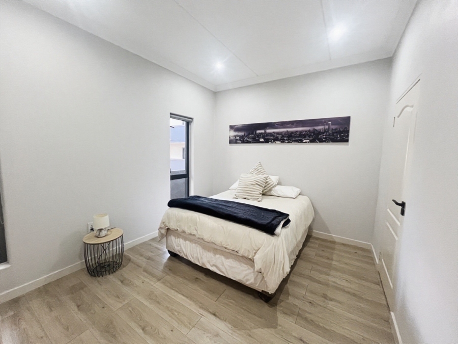 2 Bedroom Property for Sale in Bryanston Gauteng