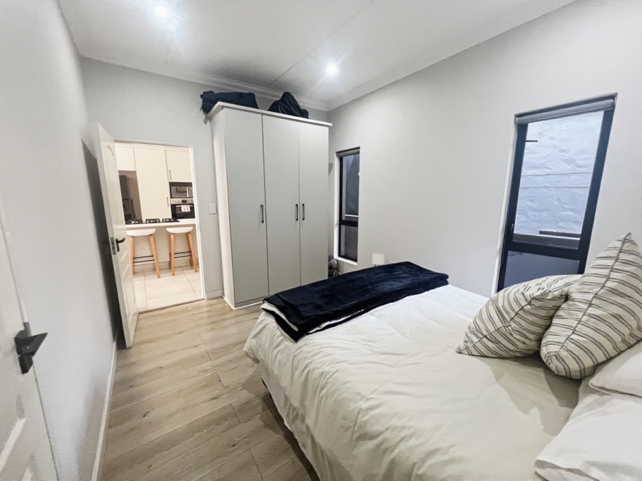 2 Bedroom Property for Sale in Bryanston Gauteng