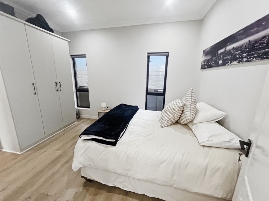 2 Bedroom Property for Sale in Bryanston Gauteng