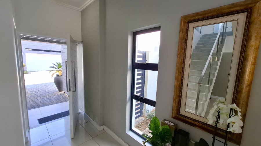 3 Bedroom Property for Sale in Lonehill Gauteng