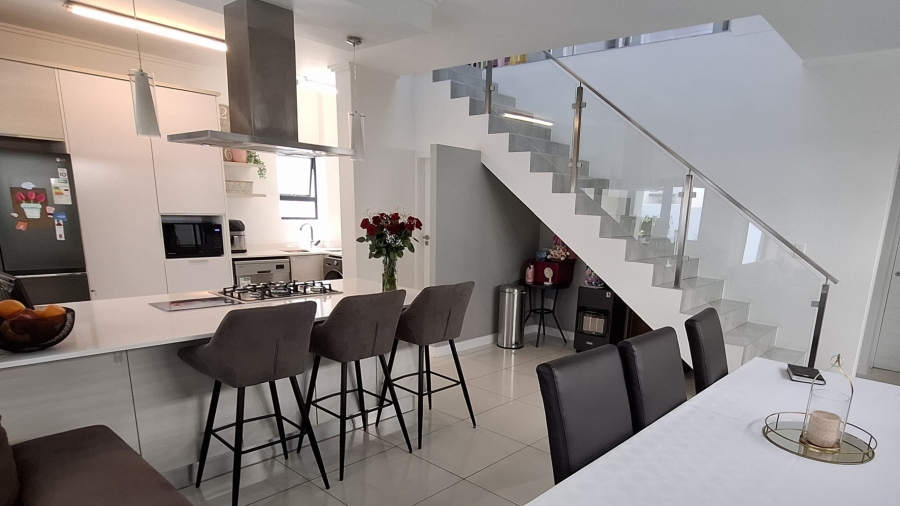 3 Bedroom Property for Sale in Lonehill Gauteng