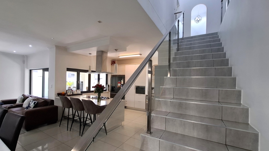 3 Bedroom Property for Sale in Lonehill Gauteng