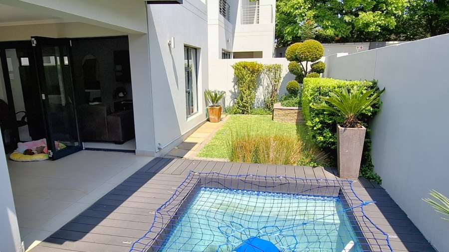 3 Bedroom Property for Sale in Lonehill Gauteng